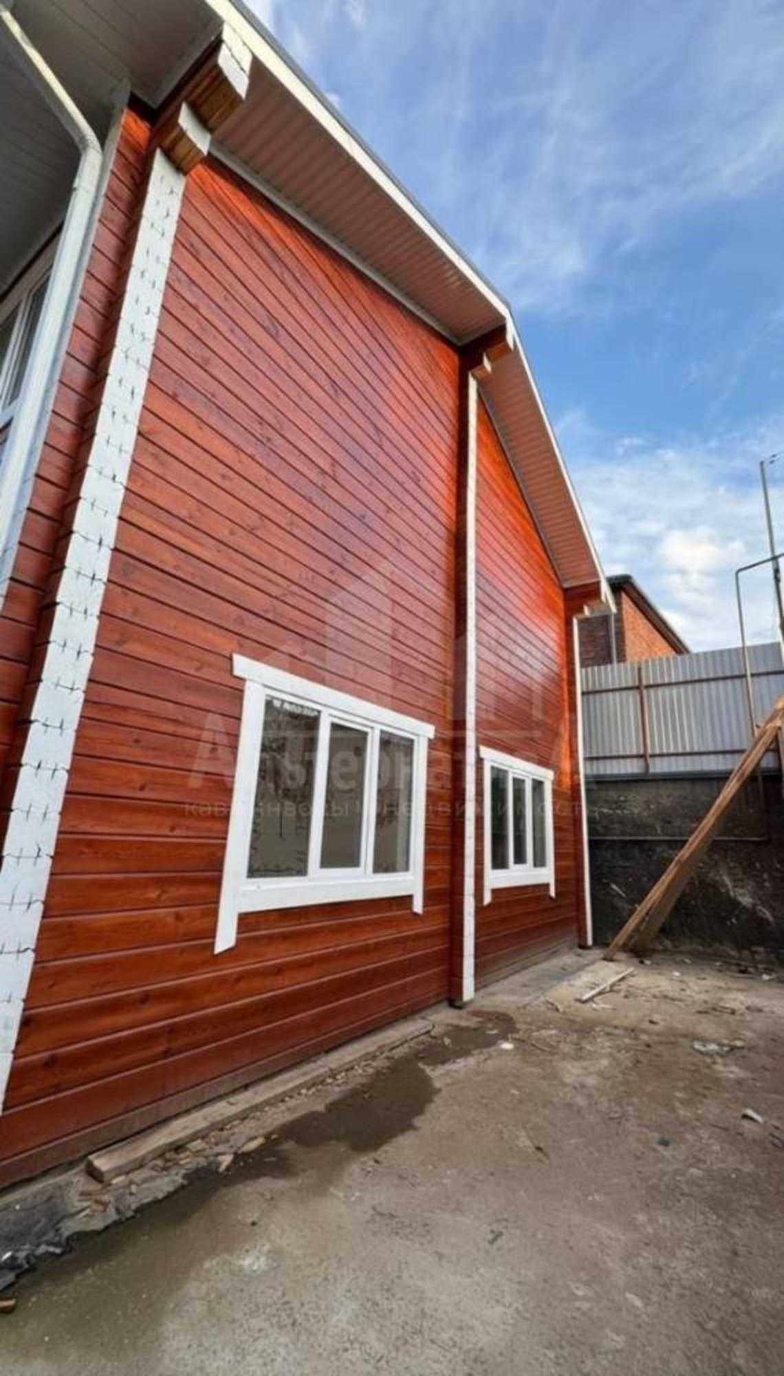 Купить дачу, дом, коттедж за 21 000 000 рублей на Чапаева ул.