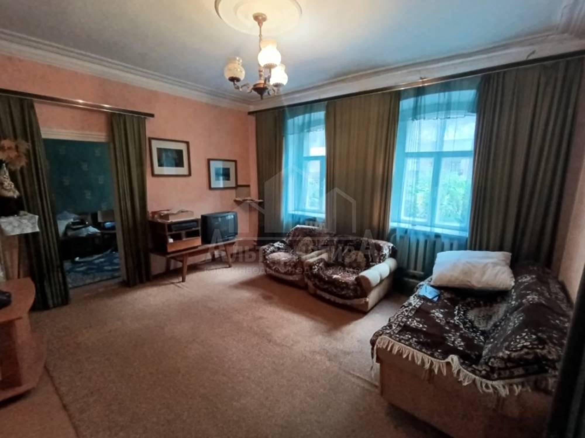 Купить дачу, дом, коттедж за 7 800 000 рублей на Жуковского ул.