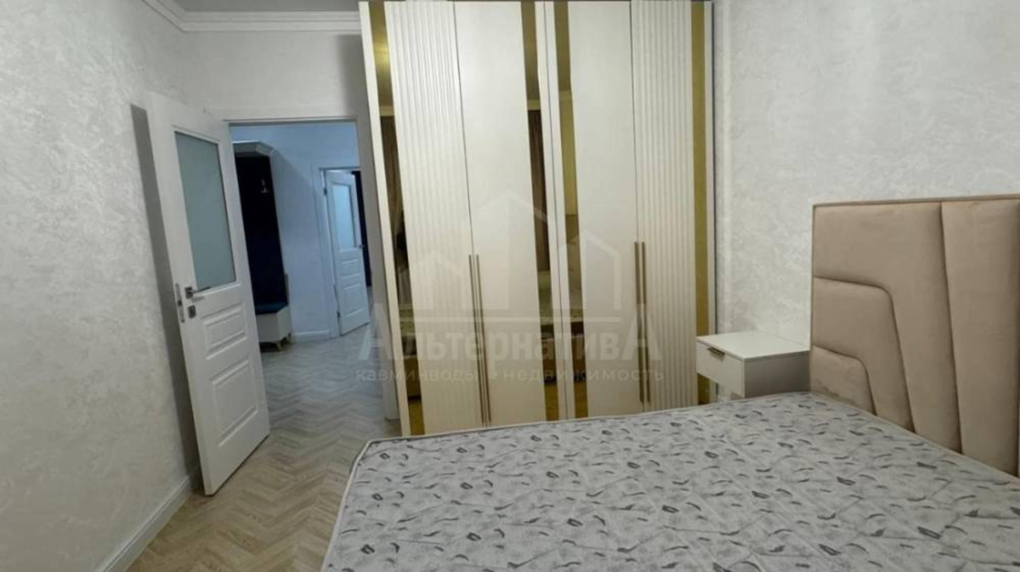 Сдать квартиру за 50 000 рублей на Окопная ул.