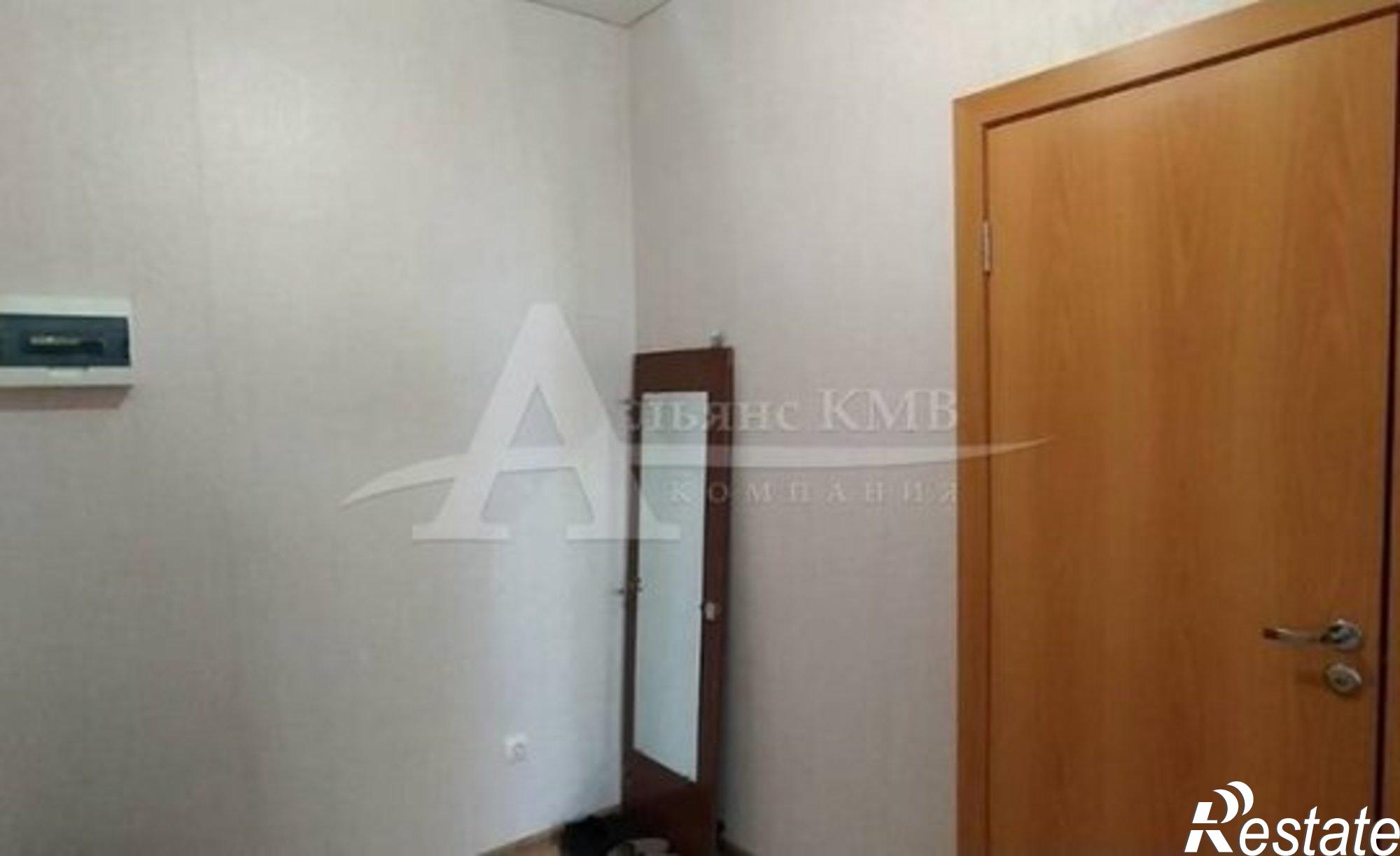 Купить квартиру за 5 800 000 рублей на ул Катыхина, 181 2