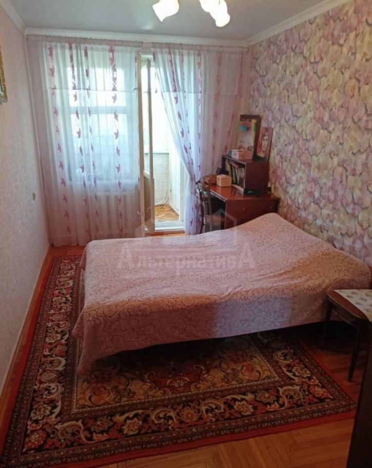 2-комн квартира Ленинградская ул.