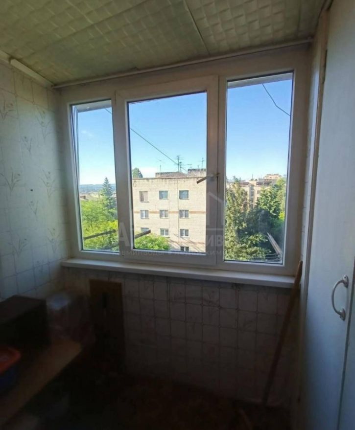 2-комн квартира Ленинградская ул.
