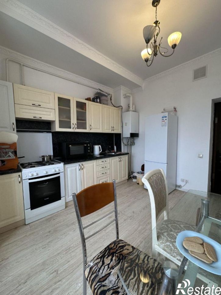 2-комн квартира ул Азербайджанская, 1Б,  д. 1Б