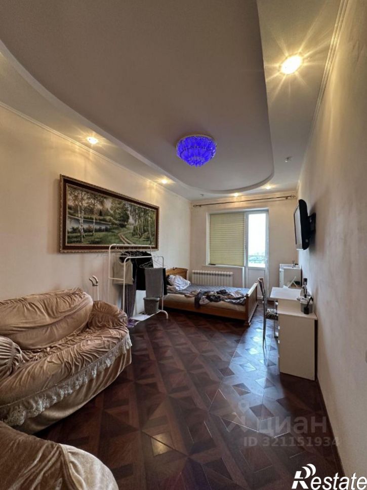 2-комн квартира ул Азербайджанская, 1Б,  д. 1Б