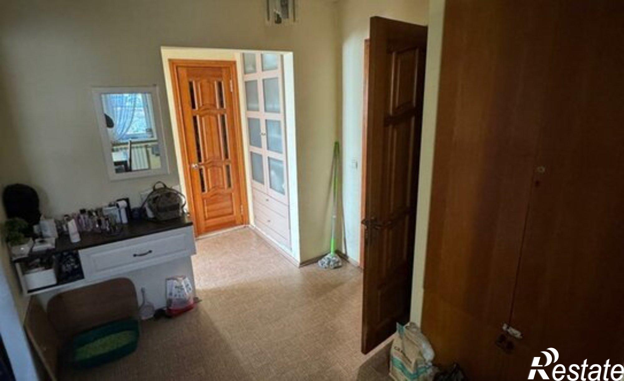 Купить квартиру за 9 000 000 рублей на проспект Победы, 141