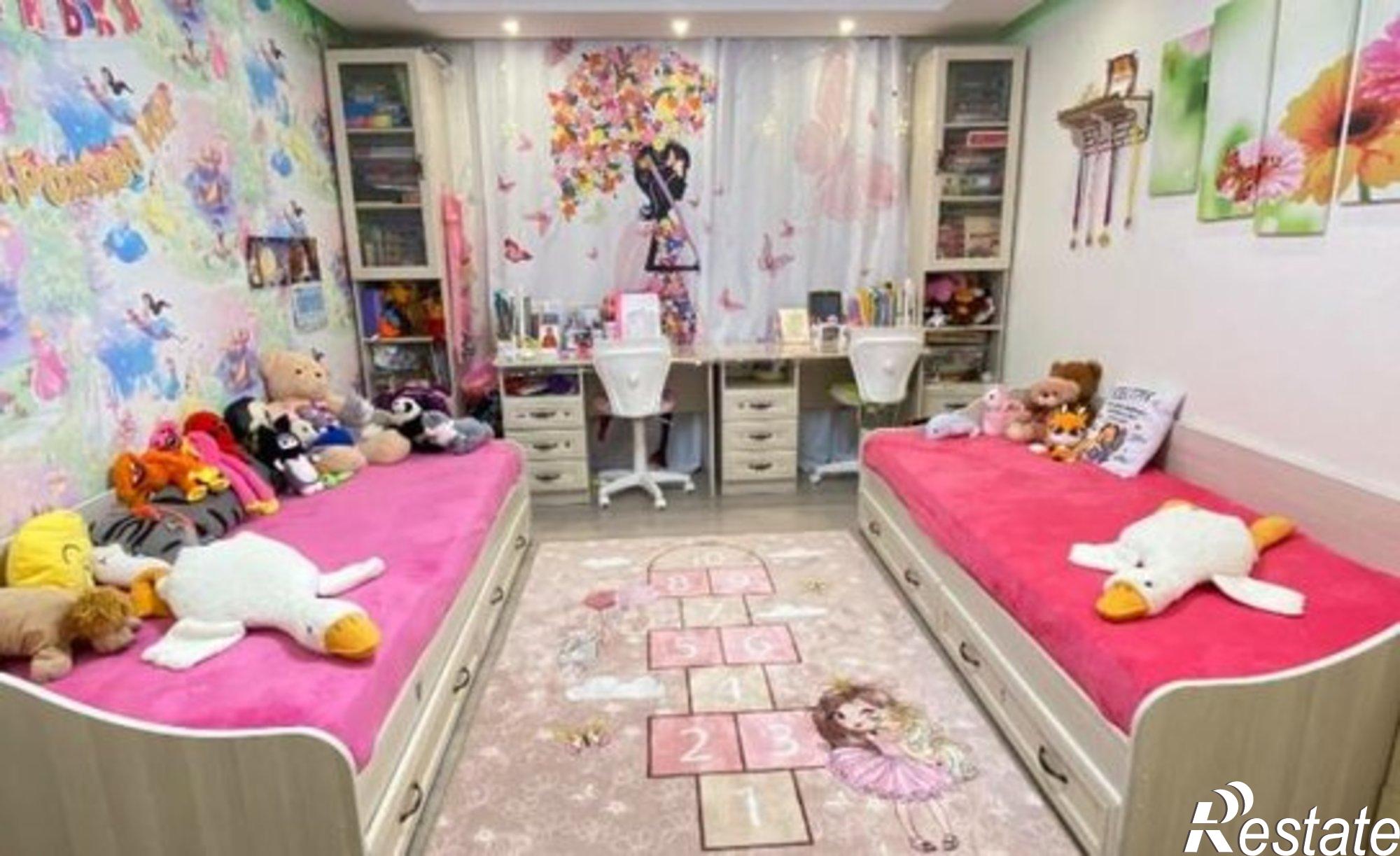 Купить квартиру за 13 500 000 рублей на ул Героев Медиков, 15