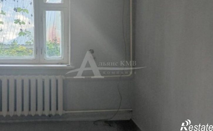3-комн квартира улица Артёма, 50,  д. 50
