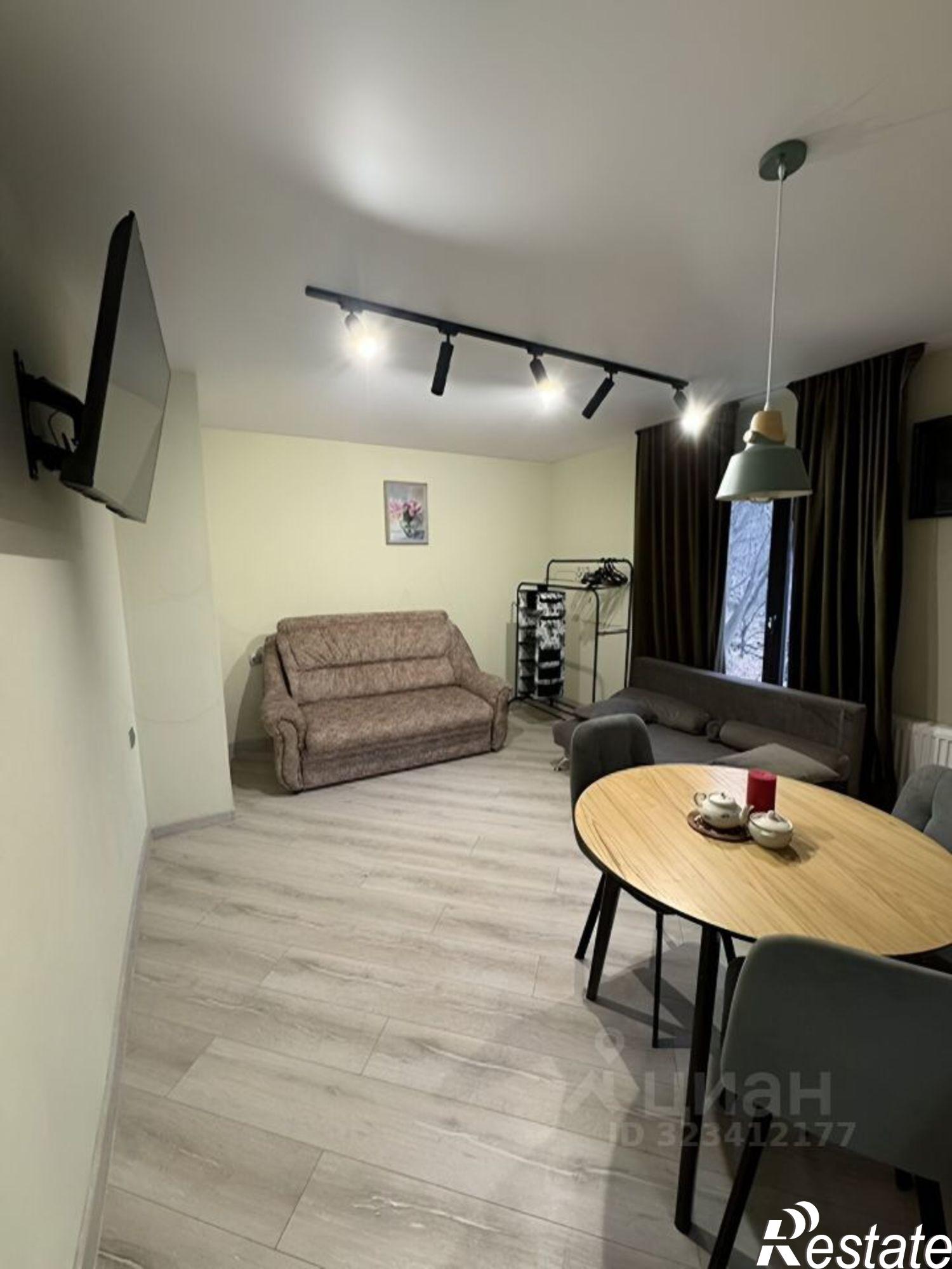 Сдать квартиру за 32 000 рублей на улица Суворова, 23