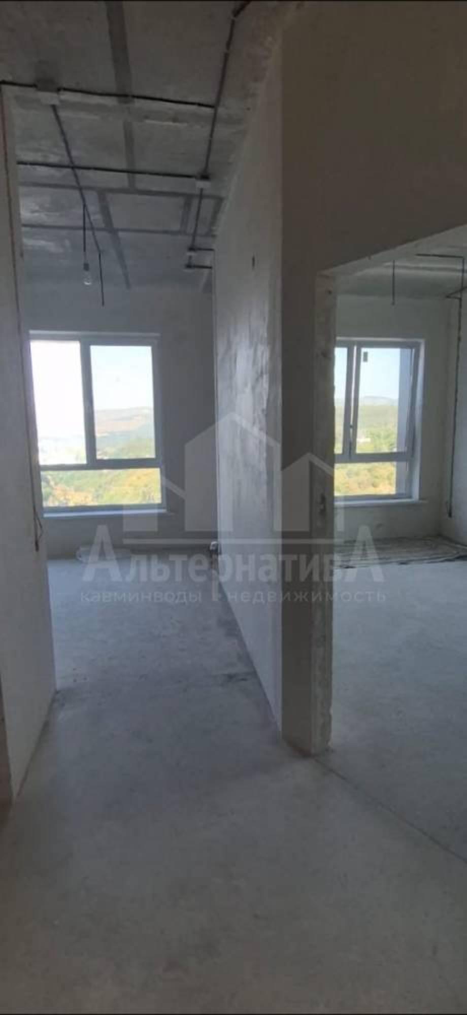 Купить квартиру за 15 000 000 рублей на Катыхина ул.