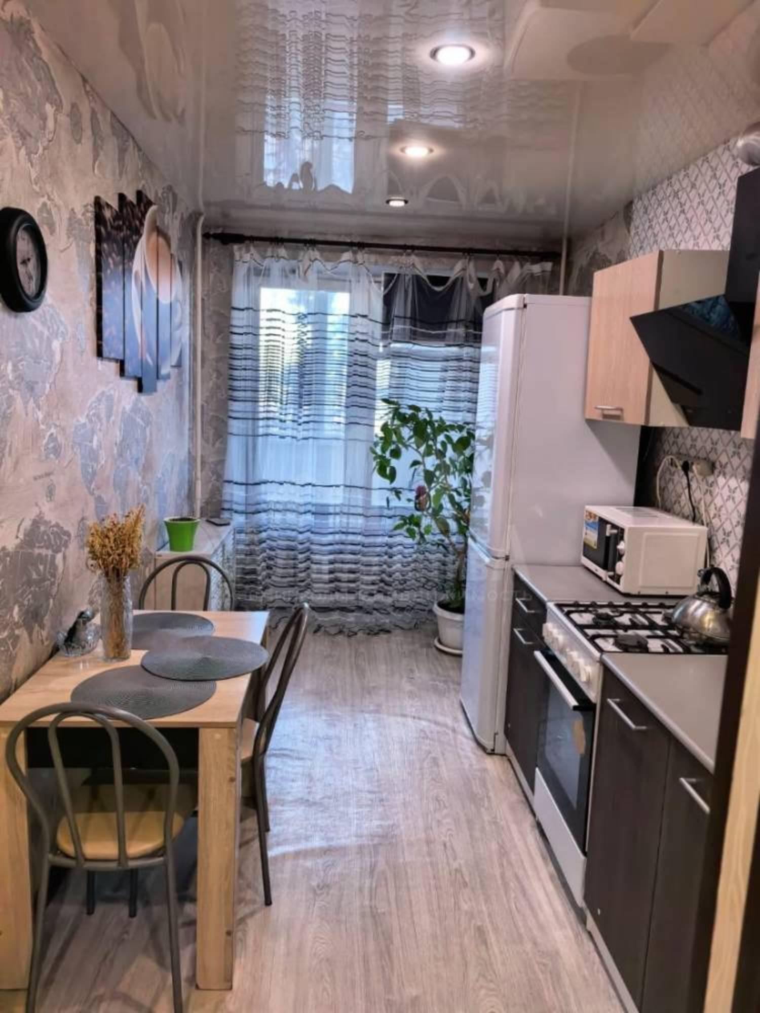 Купить квартиру за 12 200 000 рублей на Велинградская ул.