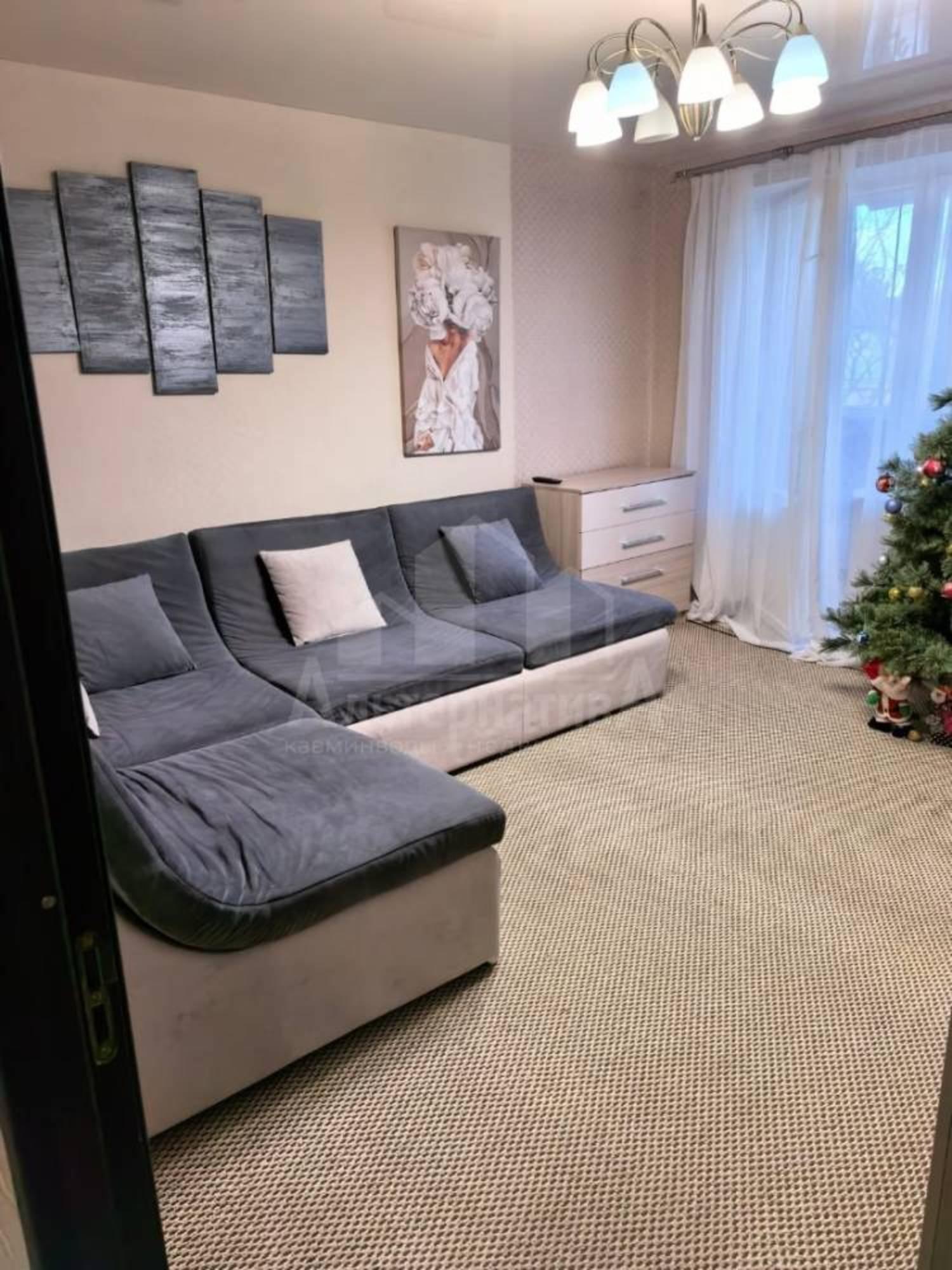 Купить квартиру за 12 200 000 рублей на Велинградская ул.