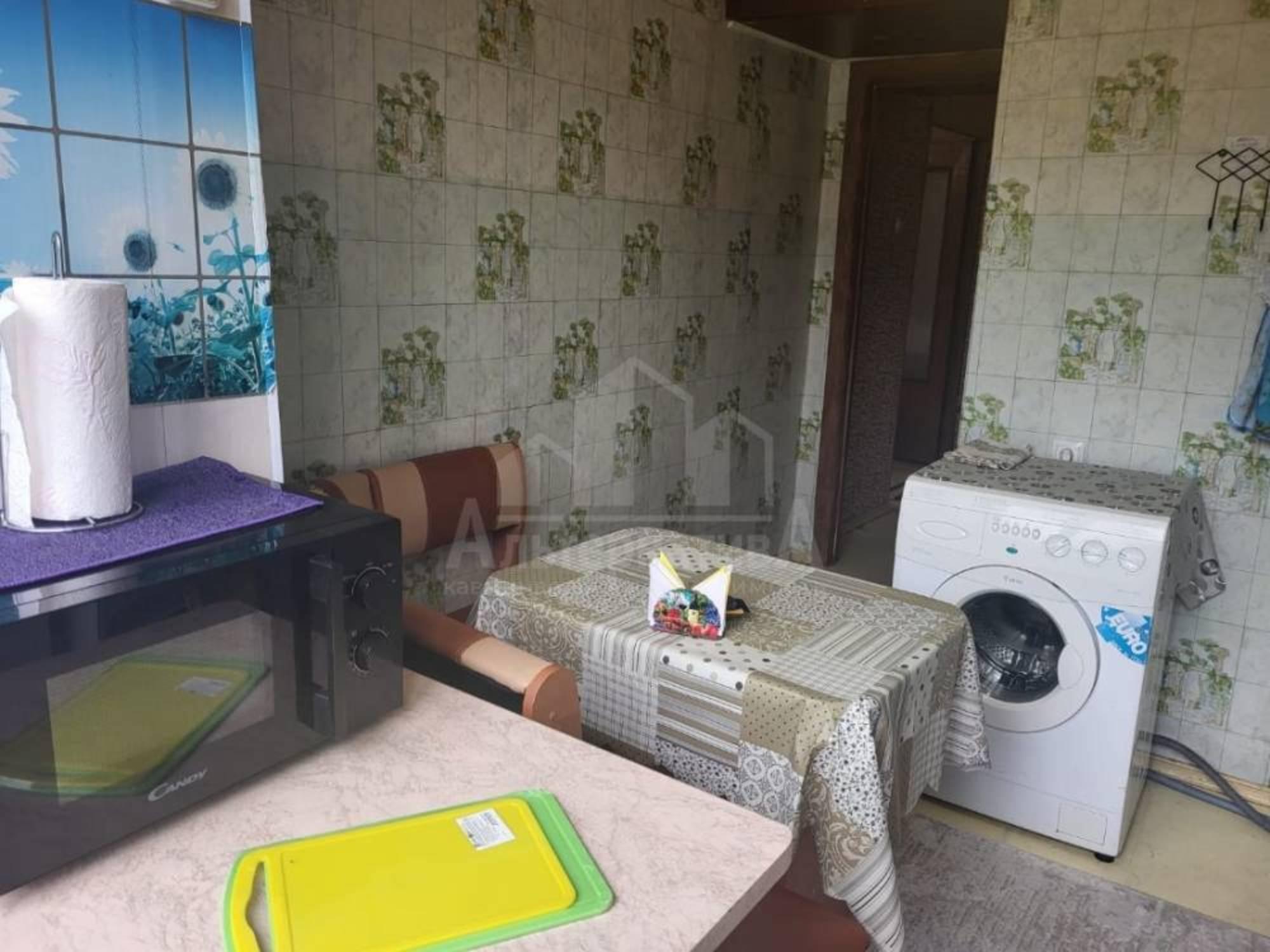 Купить квартиру за 7 300 000 рублей на Жуковского ул.