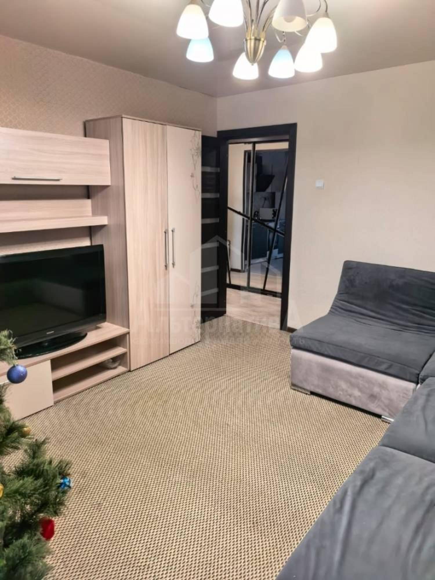 Купить квартиру за 12 200 000 рублей на Велинградская ул.