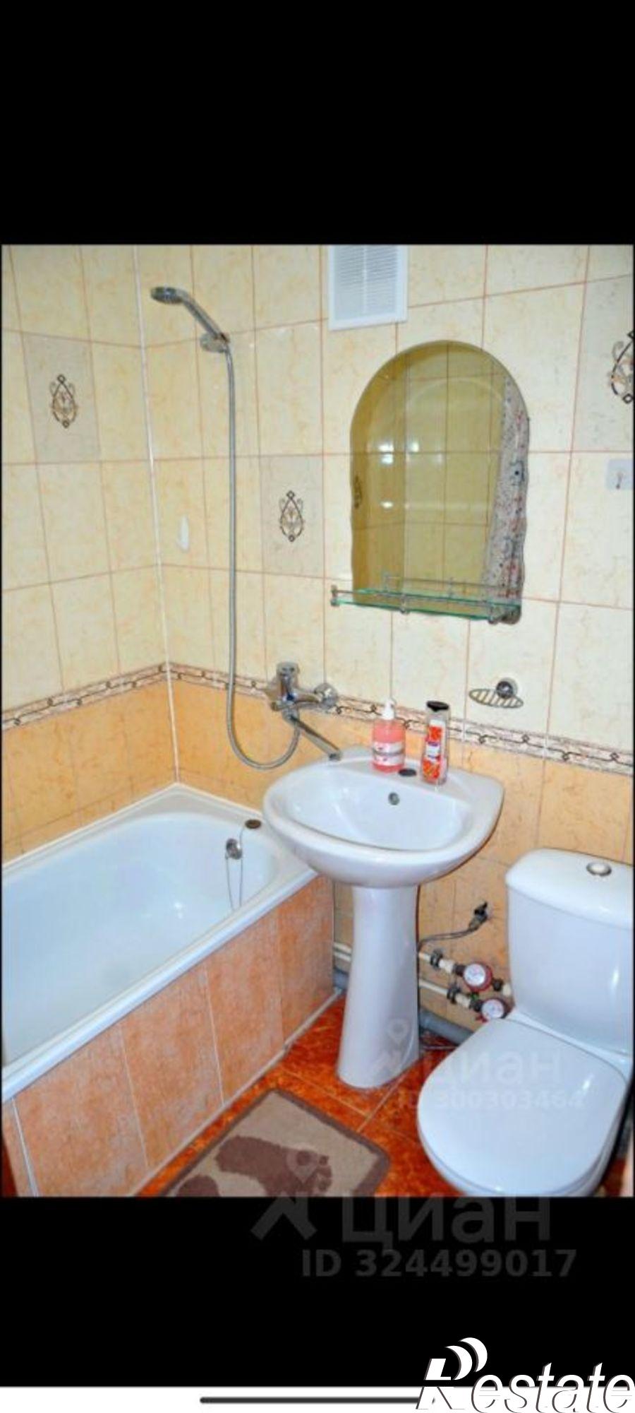 Сдать квартиру за 40 000 рублей на ул Широкая, 6/34