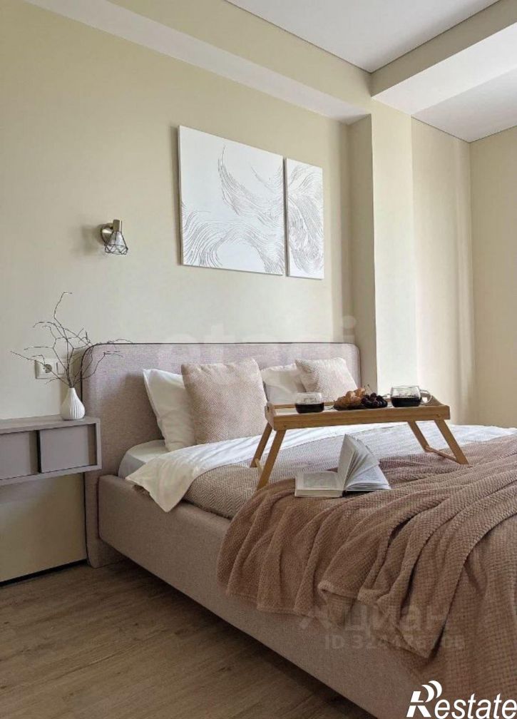 3-комн квартира улица 40 лет Октября, 26,  д. 26