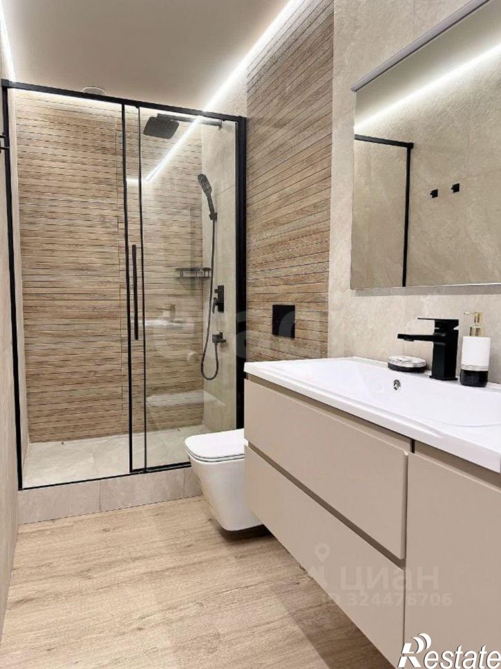 3-комн квартира улица 40 лет Октября, 26,  д. 26