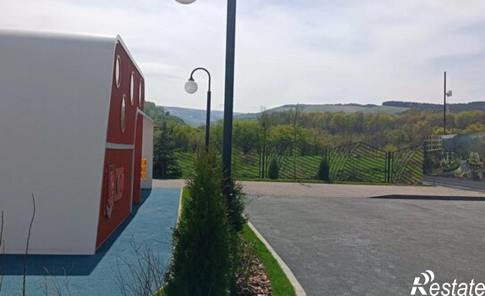 Купить квартиру за 14 159 200 рублей на улица Катыхина, 185/3