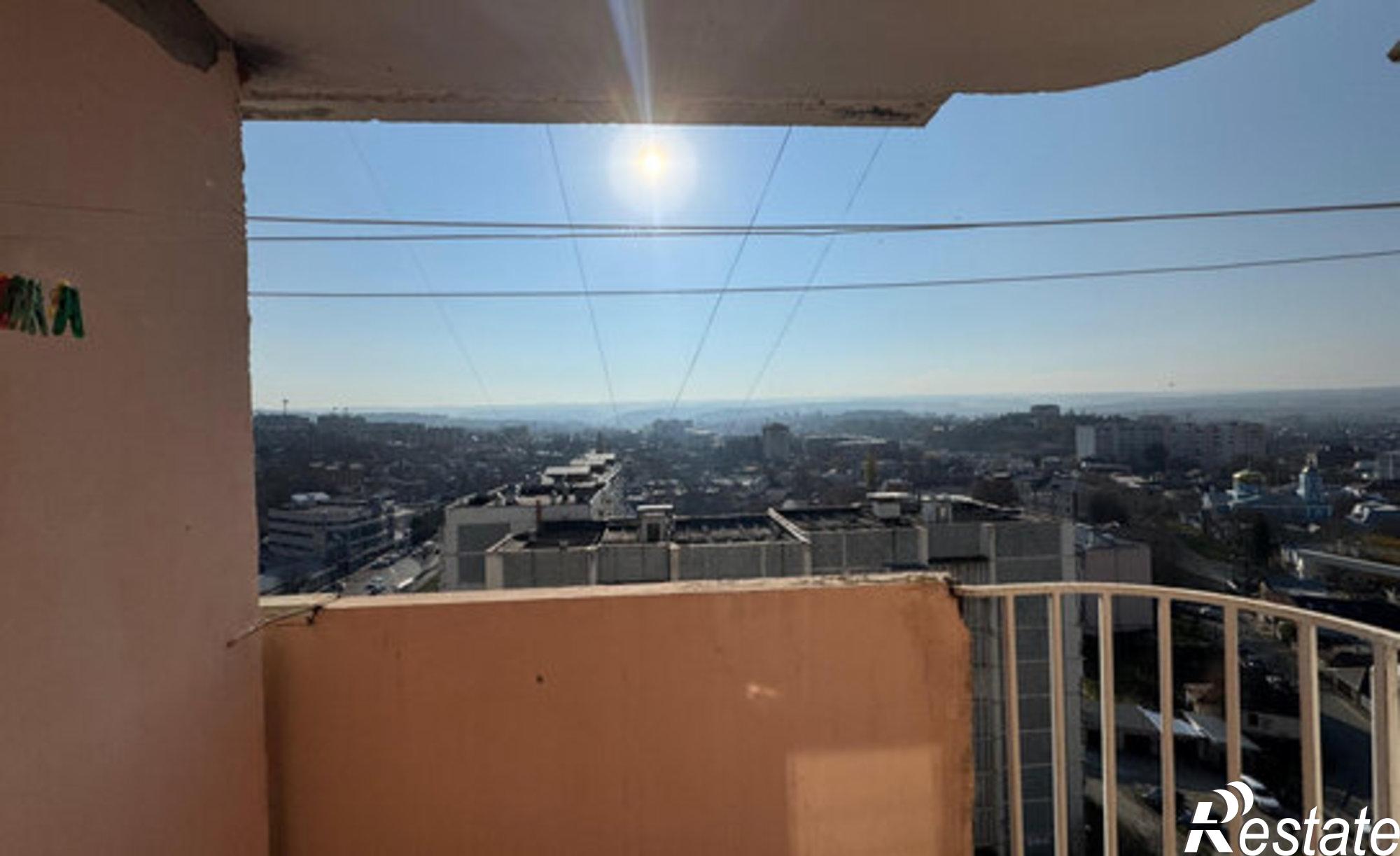 Купить квартиру за 7 700 000 рублей на пр-кт Победы, 147