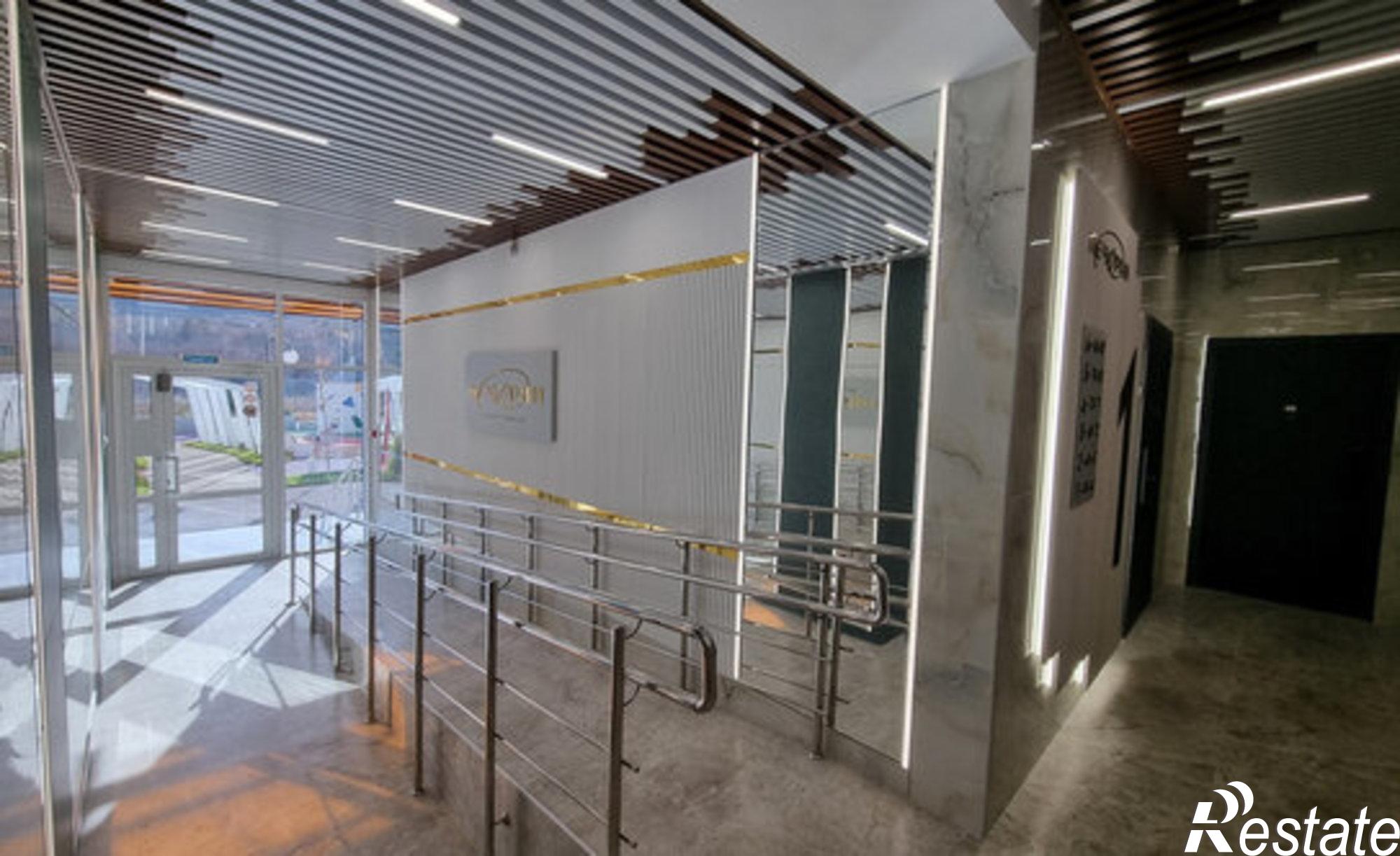 Купить квартиру за 12 800 000 рублей на ул Катыхина, 183 13