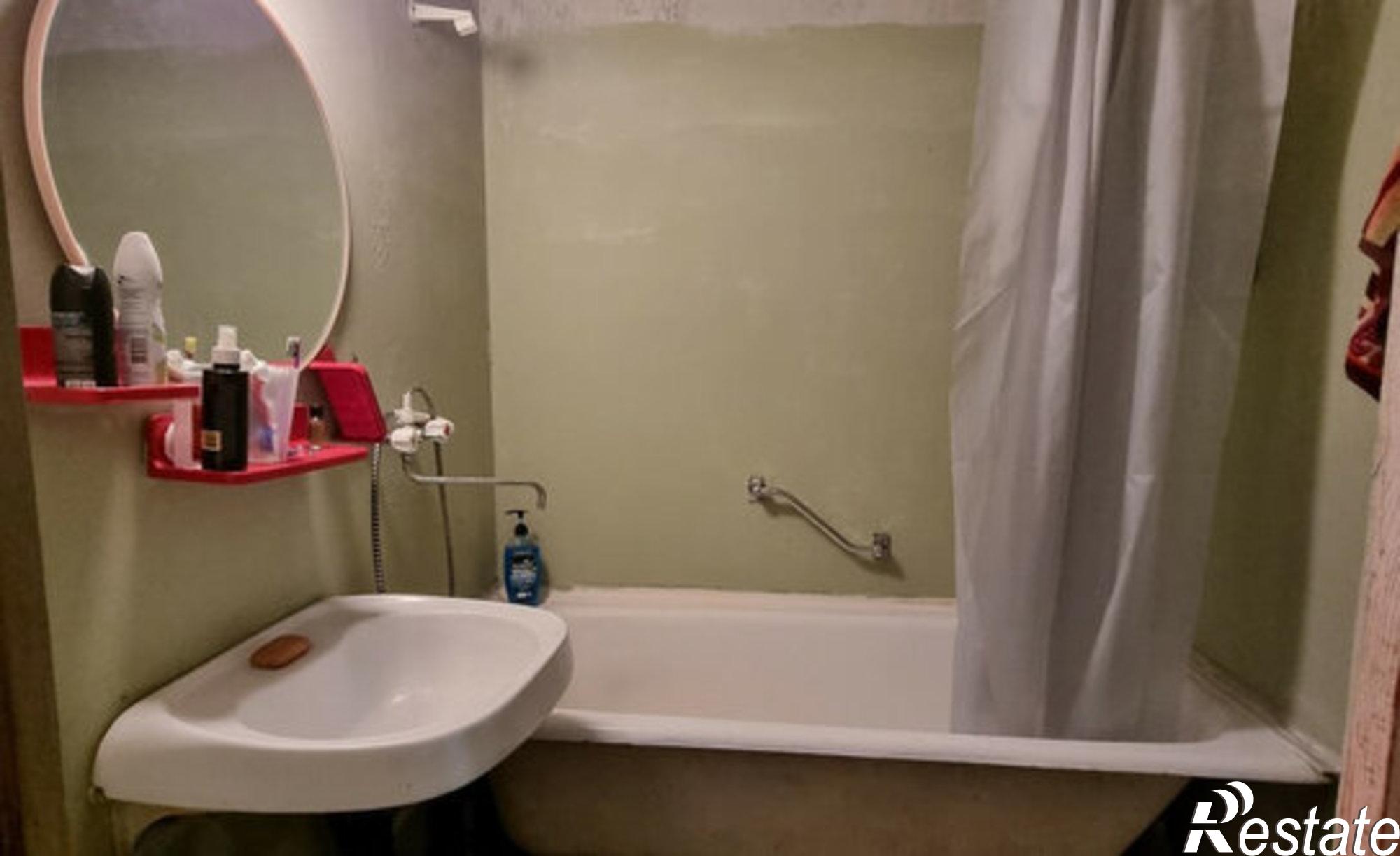 Купить квартиру за 6 800 000 рублей на пр-кт Победы, 130