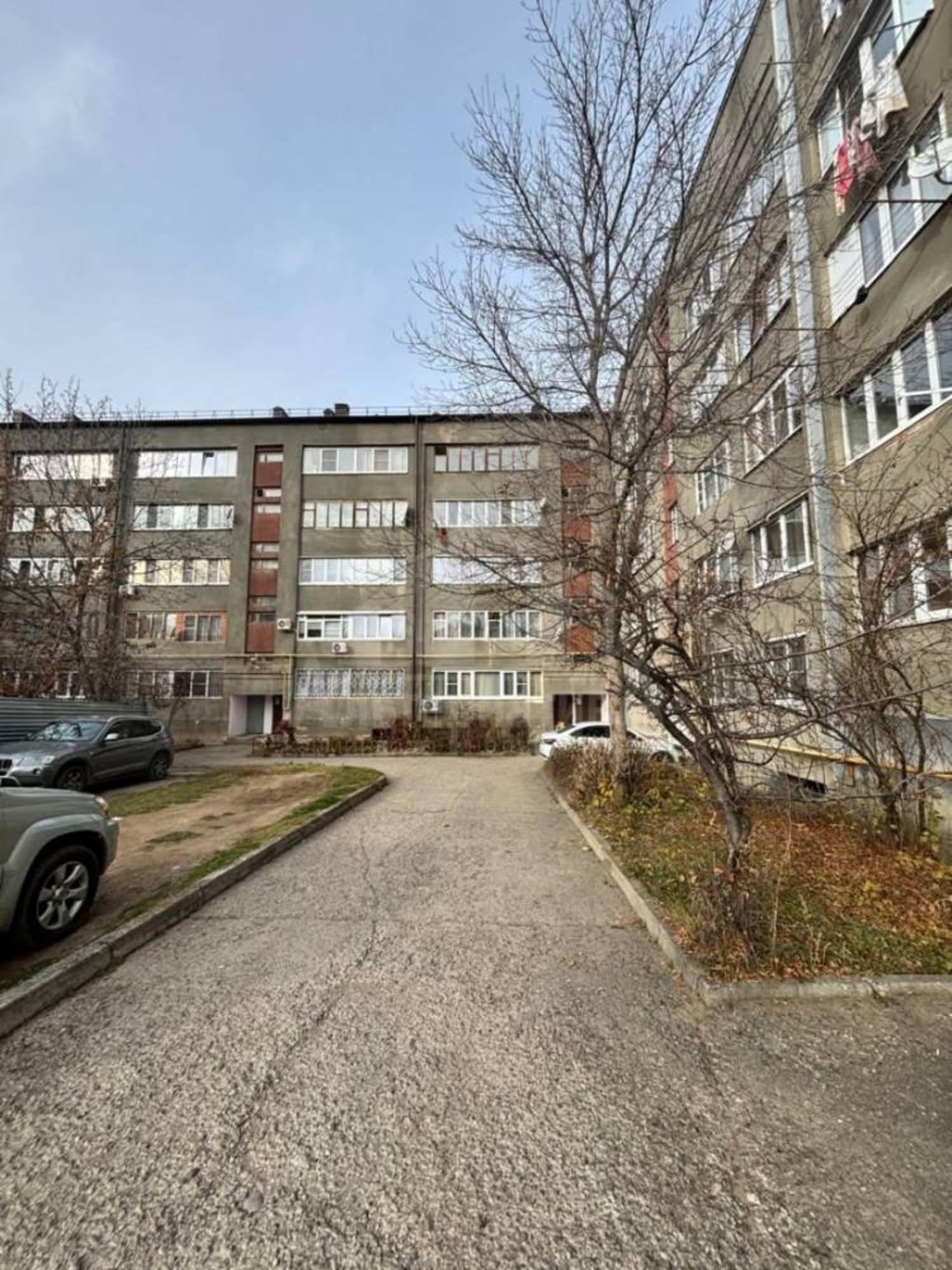 Купить квартиру за 8 700 000 рублей на Орджоникидзе ул.