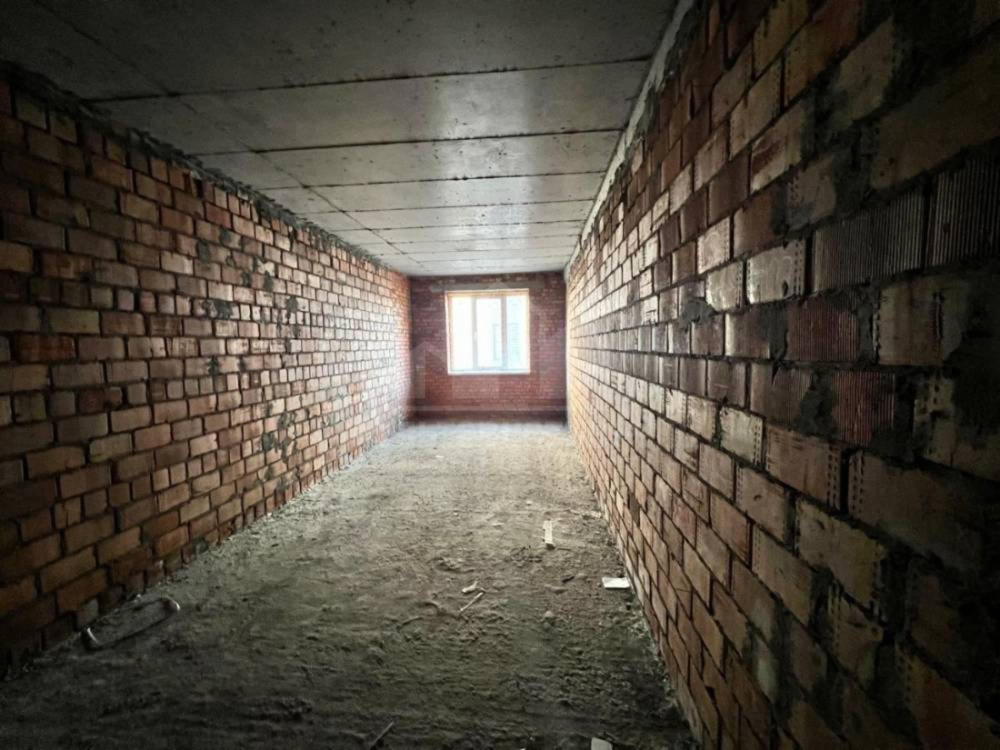 Купить квартиру за 14 000 000 рублей на Замковая ул.