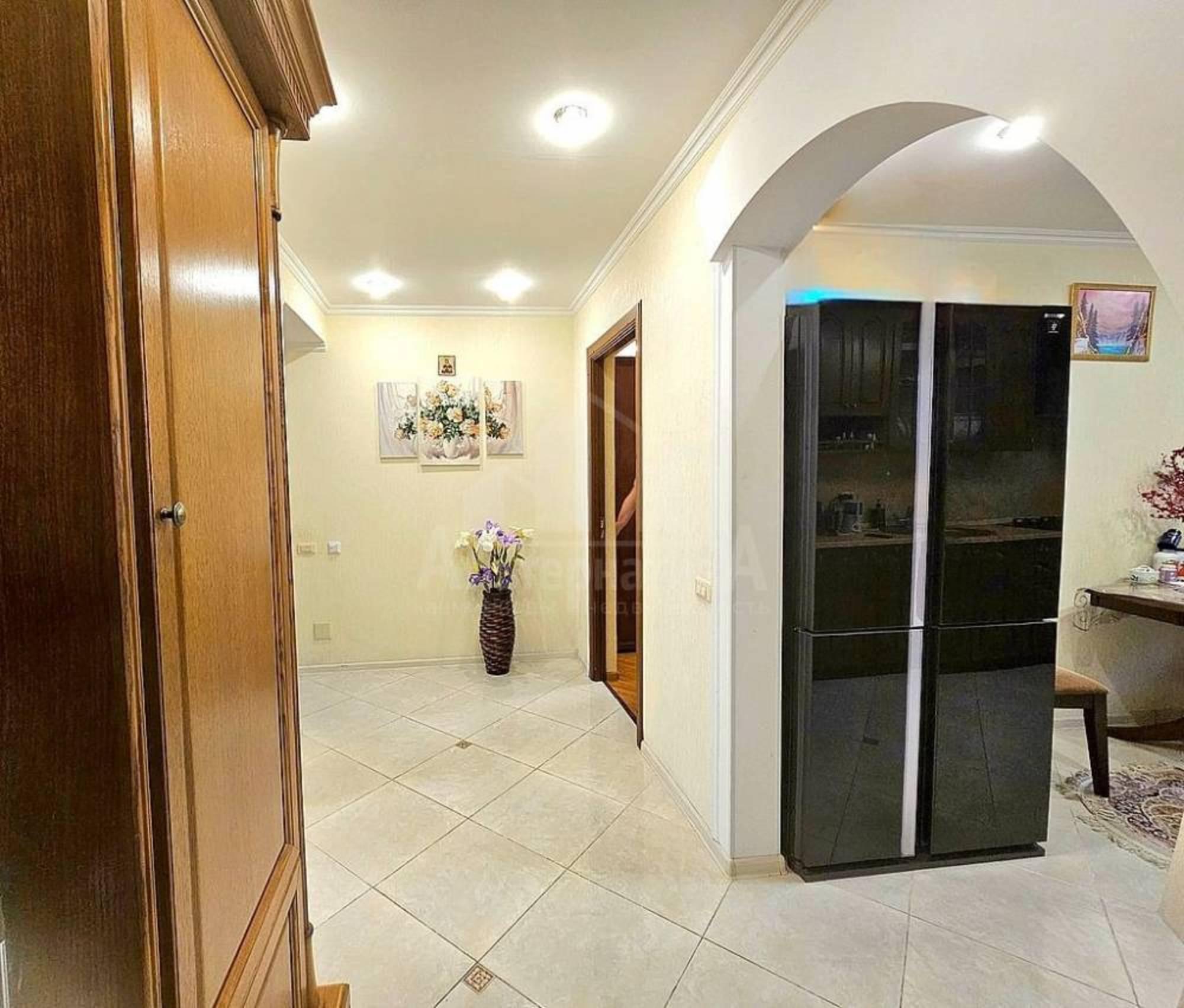 Купить квартиру за 12 200 000 рублей на Куйбышева ул.