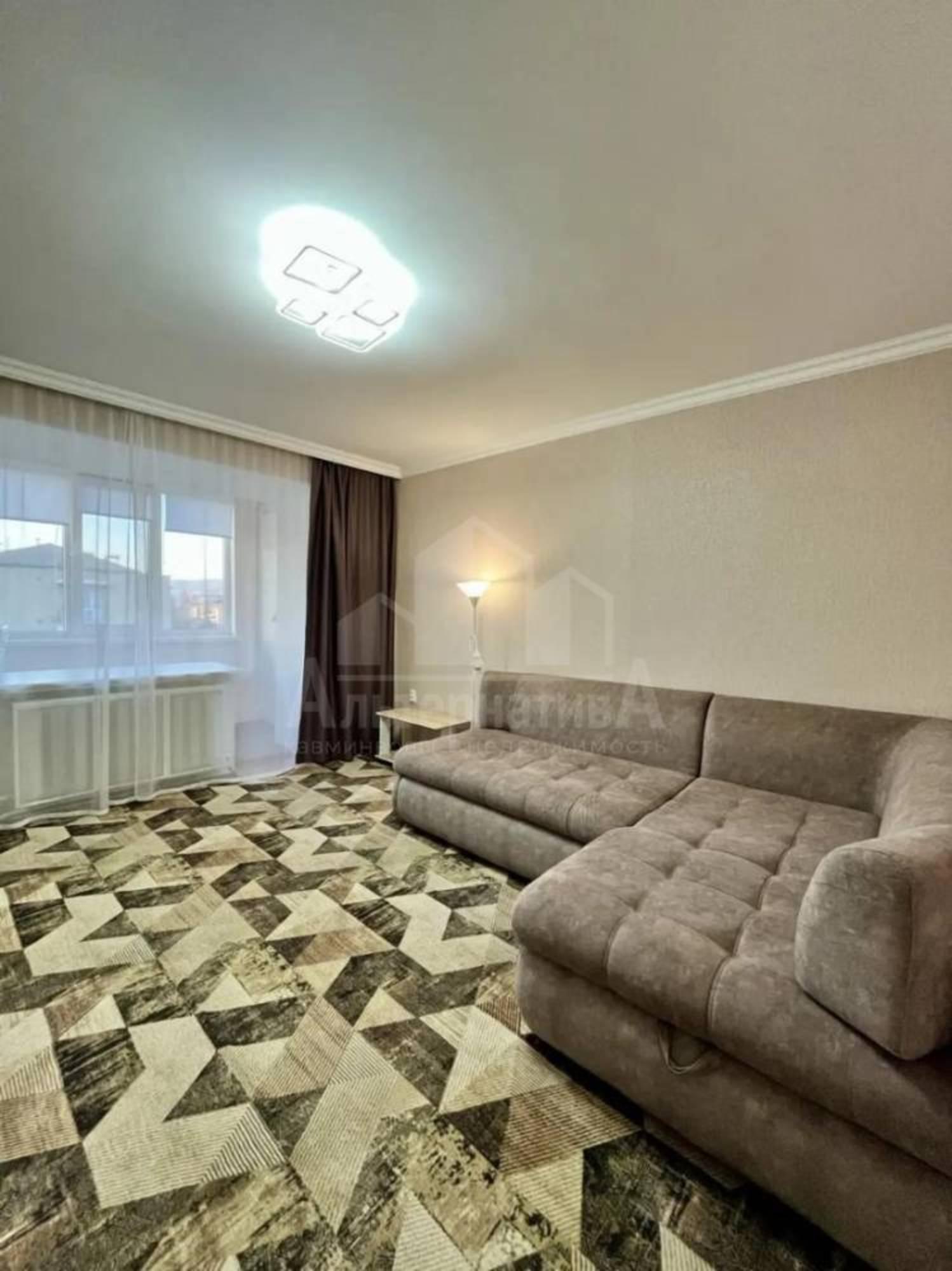 Купить квартиру за 12 000 000 рублей на Свердлова ул.