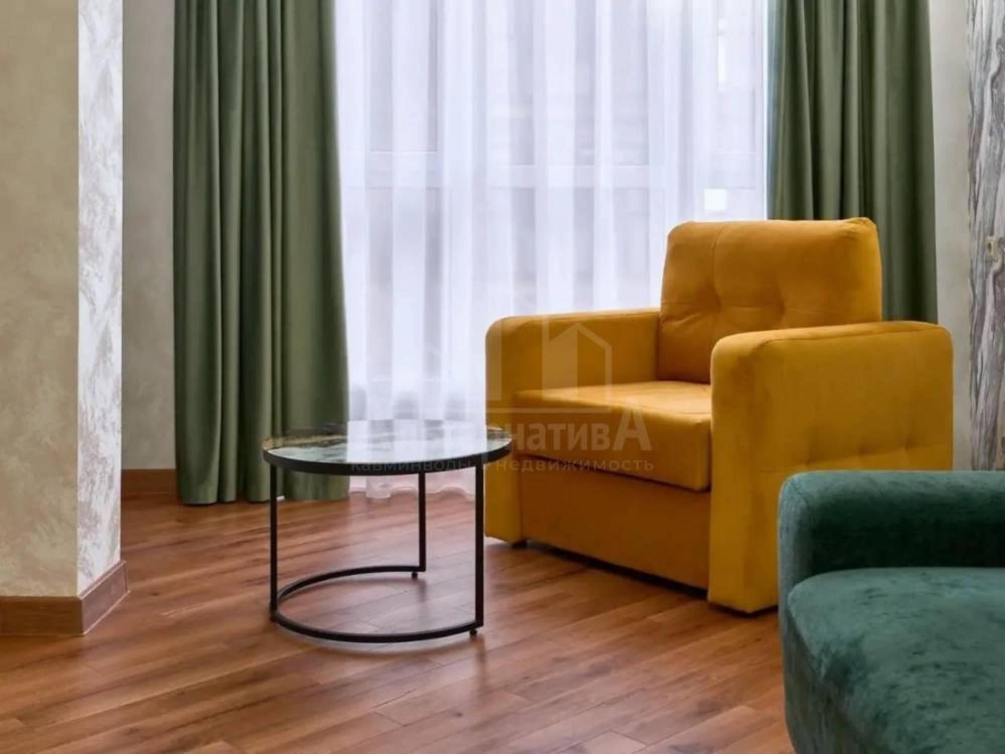 Купить квартиру за 22 500 000 рублей на Декабристов ул.