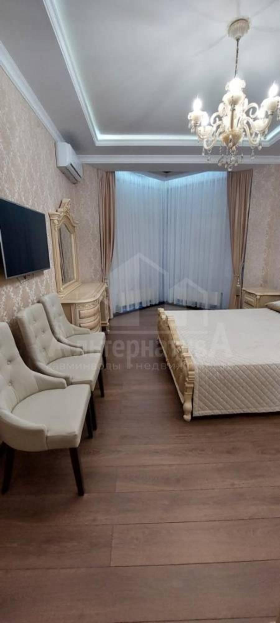 Купить квартиру за 45 000 000 рублей на Шаумяна ул.