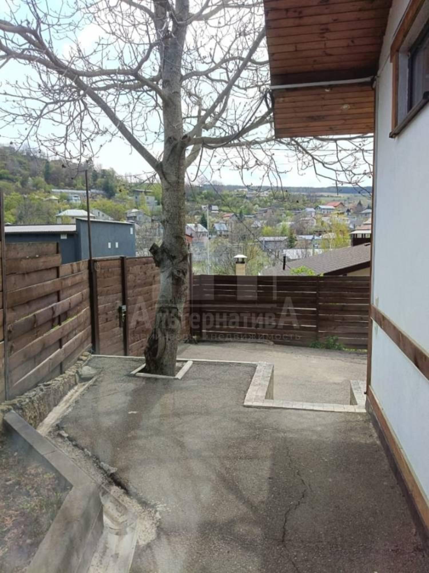 Купить дачу, дом, коттедж за 18 500 000 рублей на Трудовой пер.
