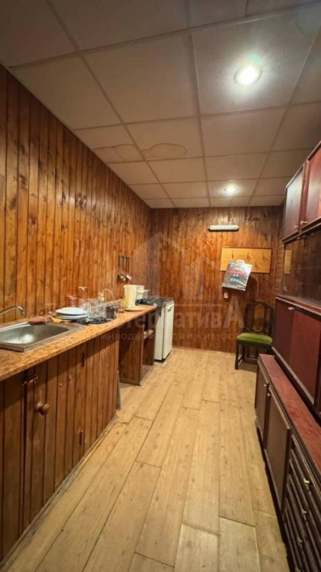 Купить помещение свободного назначения за 25 000 000 рублей на Водопойная ул.