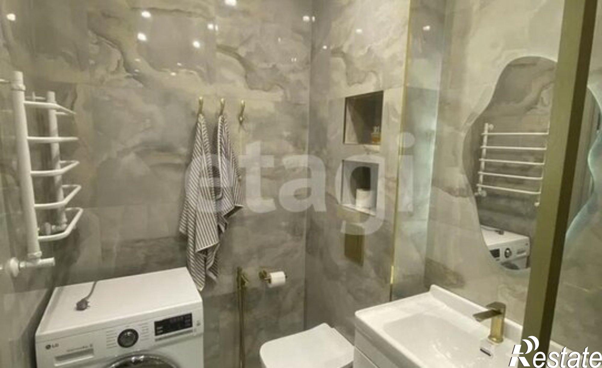 Купить квартиру за 12 200 000 рублей на ул Замковая, 39Г