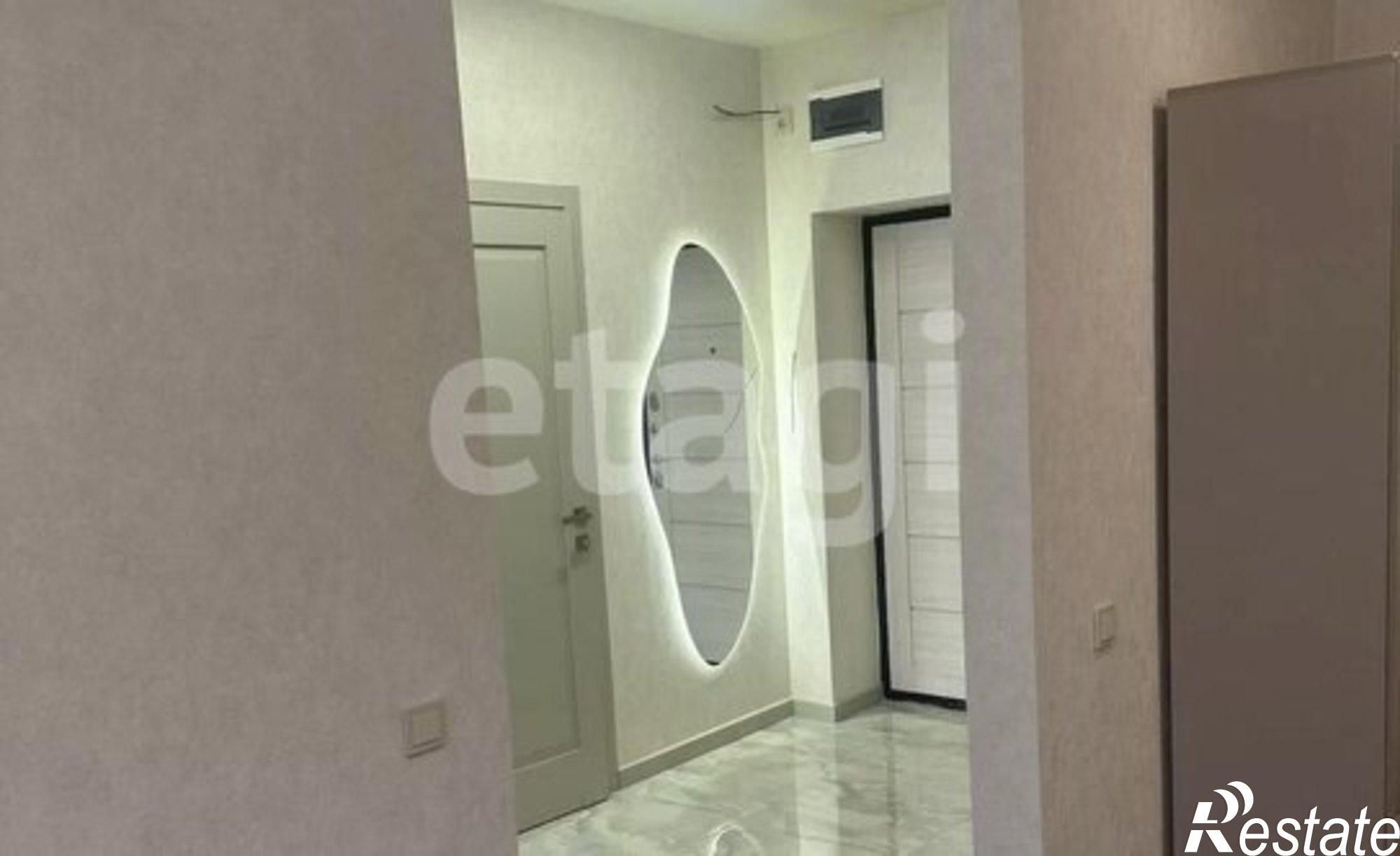 Купить квартиру за 12 200 000 рублей на ул Замковая, 39Г