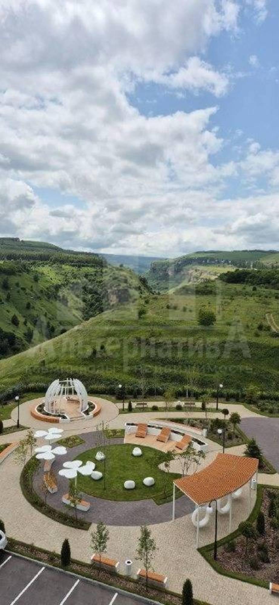 Купить квартиру за 22 000 000 рублей на Катыхина ул.