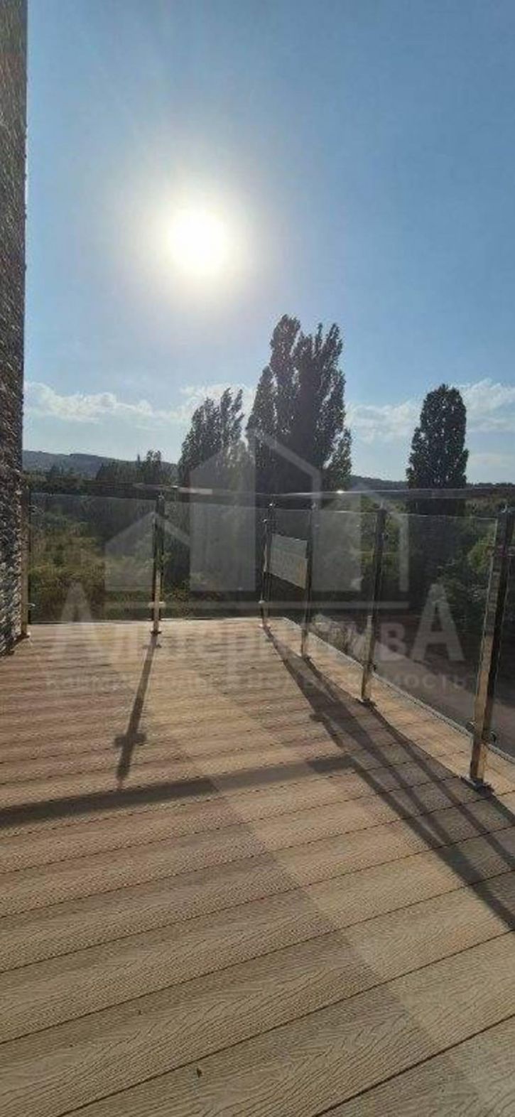 3-комн квартира Катыхина ул.