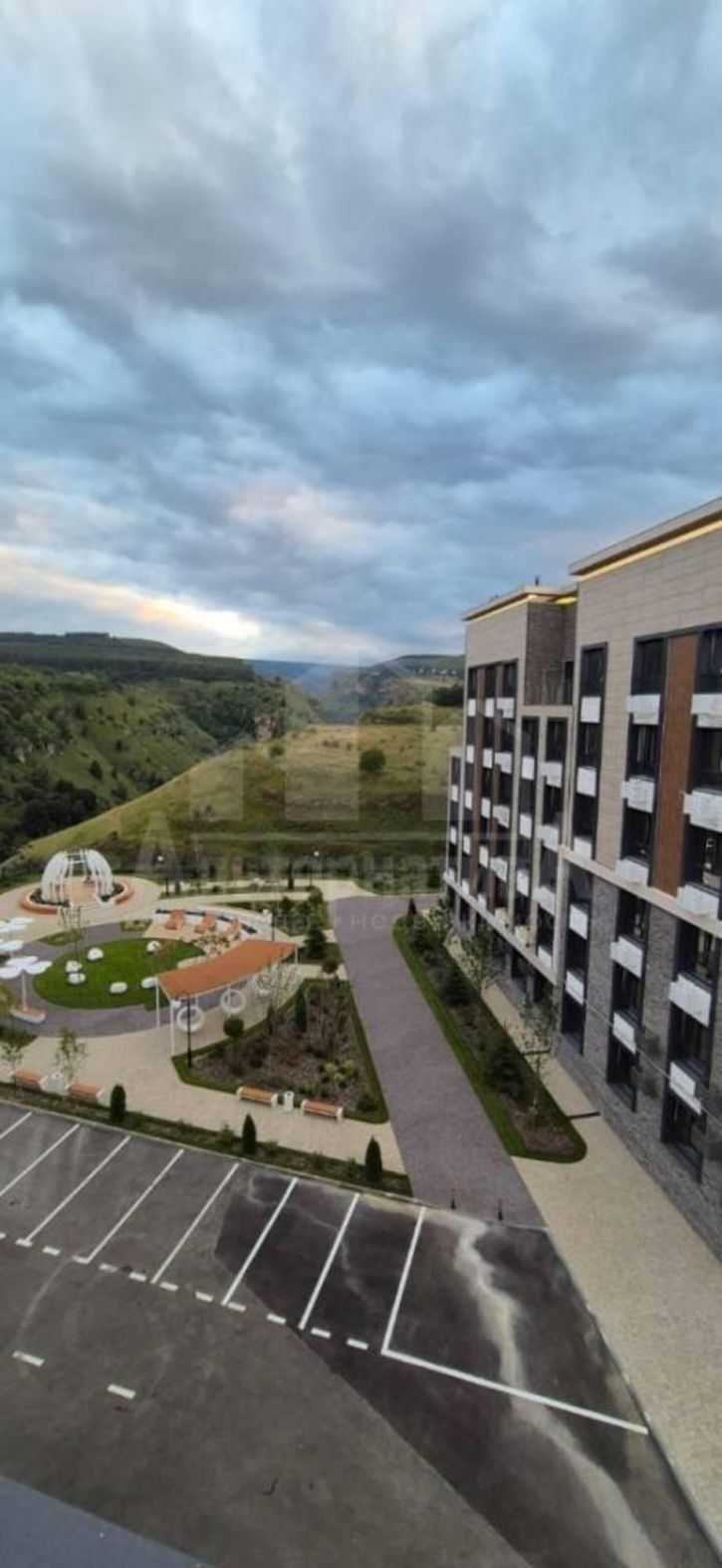 2-комн квартира Катыхина ул.