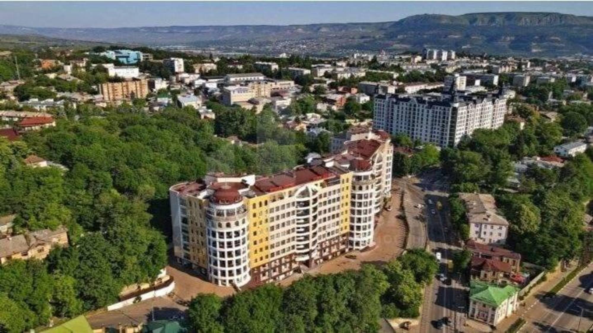 Купить квартиру за 18 000 000 рублей на Чкалова ул.