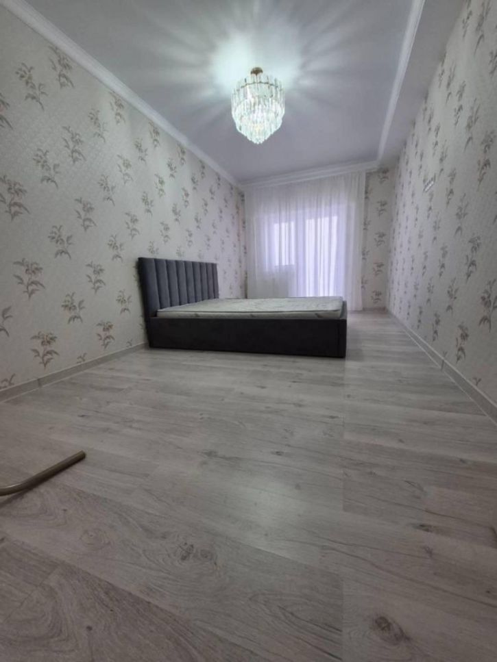2-комн квартира Замковая ул.
