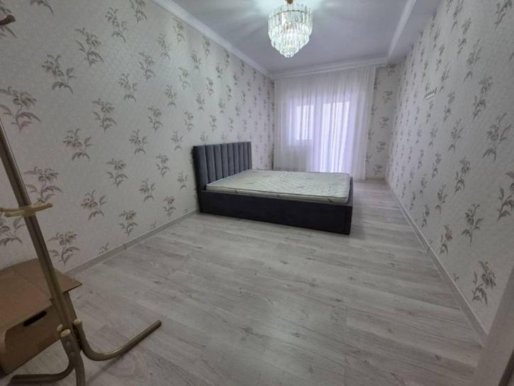 2-комн квартира Замковая ул.