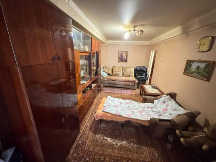 2-комн квартира 40 лет Октября ул.