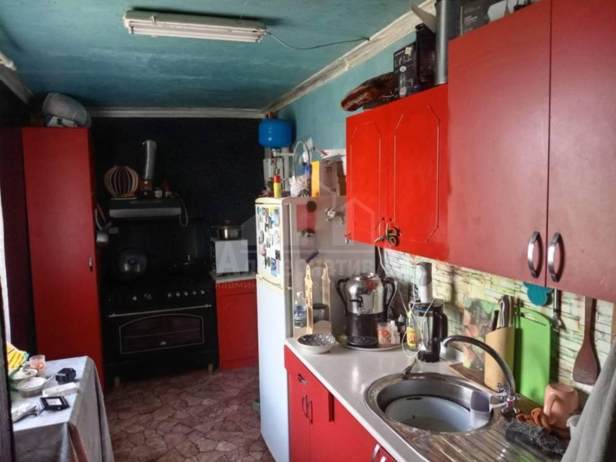 Купить дачу, дом, коттедж за 8 700 000 рублей на Кутузова ул.