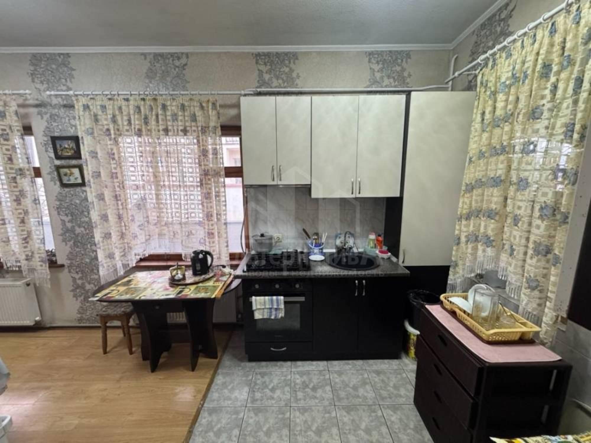 Купить дачу, дом, коттедж за 10 600 000 рублей на Чапаева ул.