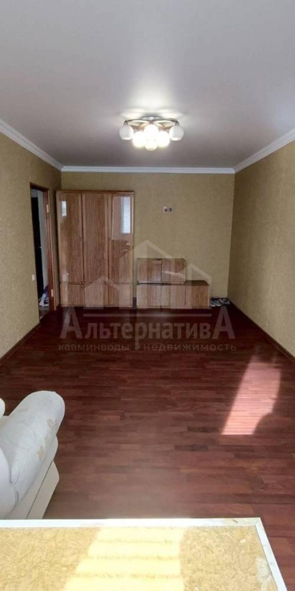 Купить квартиру за 4 500 000 рублей на Калинина ул.