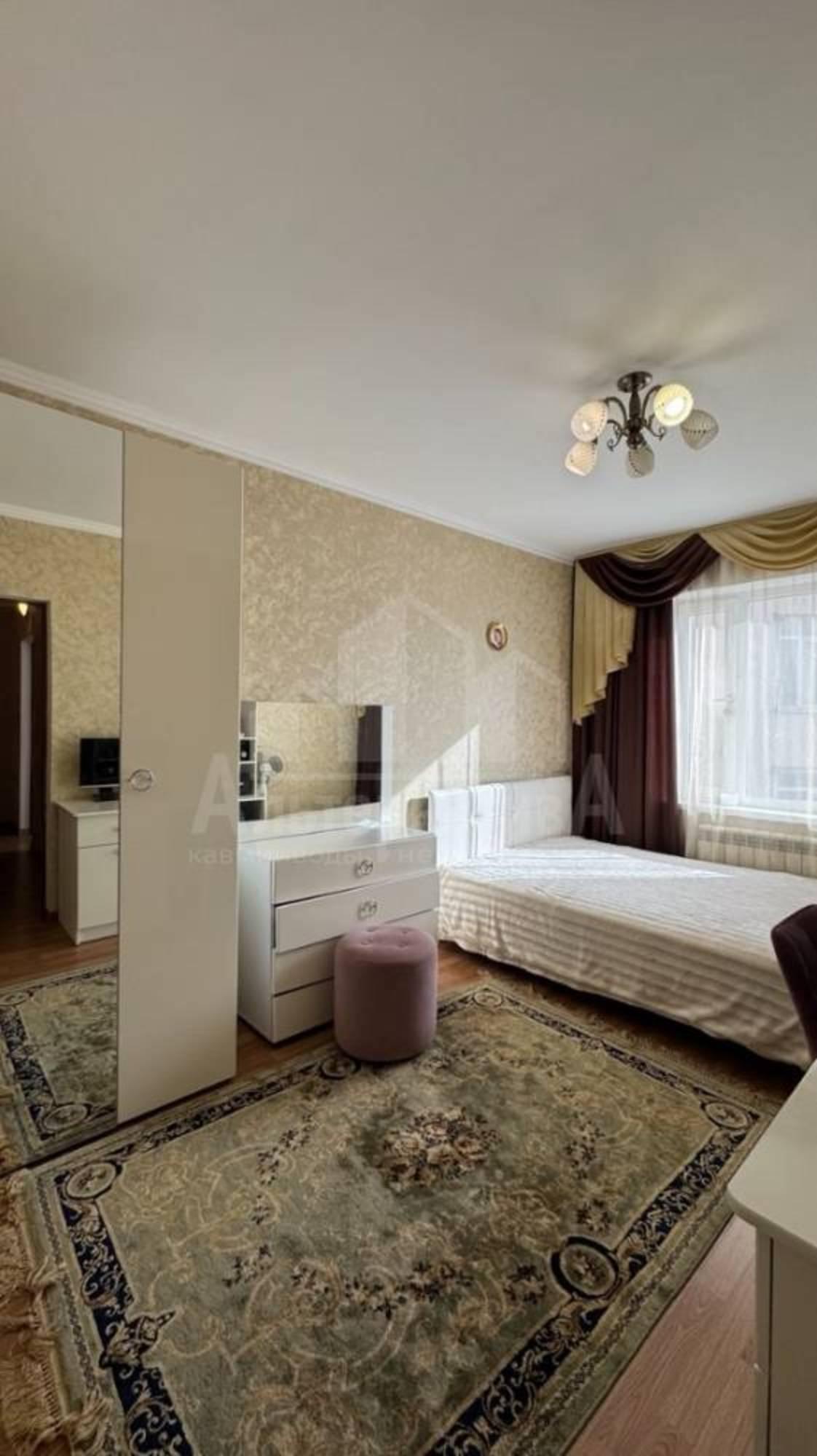 Купить квартиру за 13 500 000 рублей на Победы пр-т.