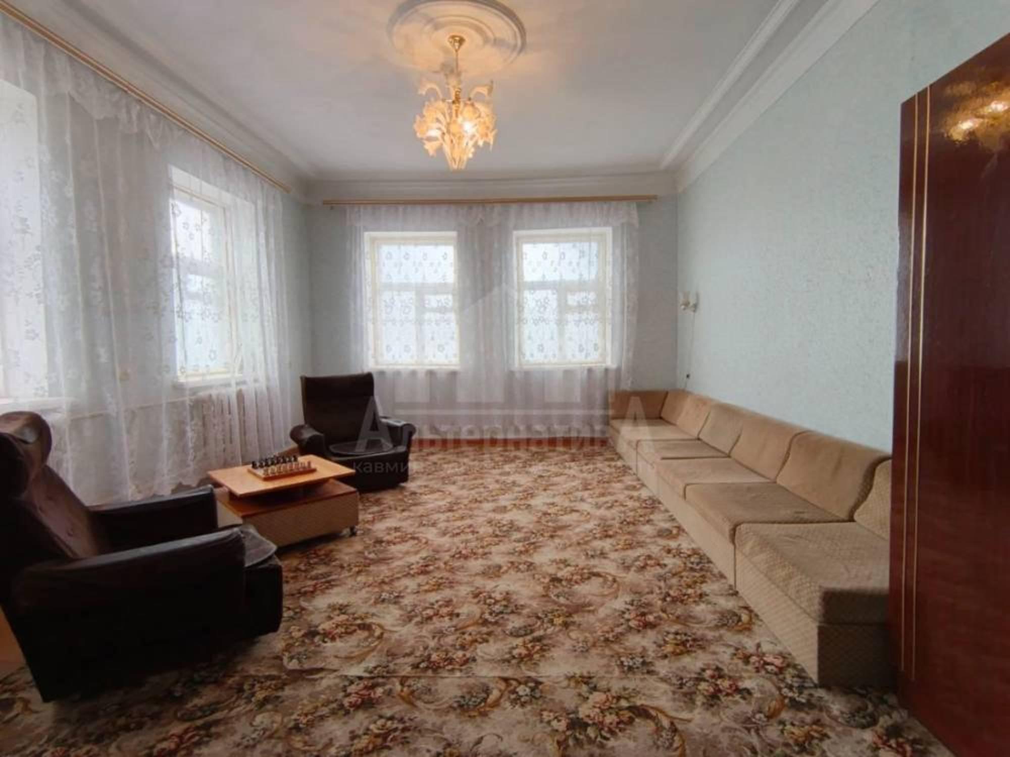 Купить дачу, дом, коттедж за 12 500 000 рублей на Целинная ул.