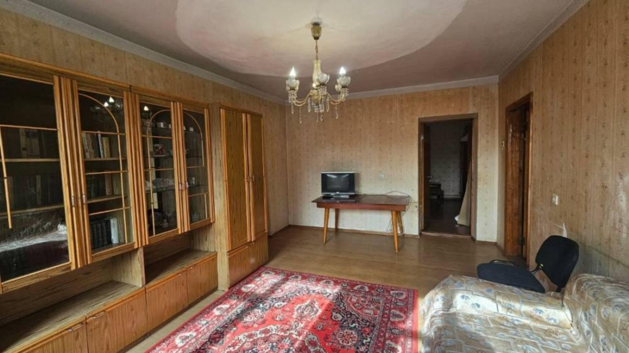 Купить дачу, дом, коттедж за 25 000 000 рублей на Люксембург Розы ул.