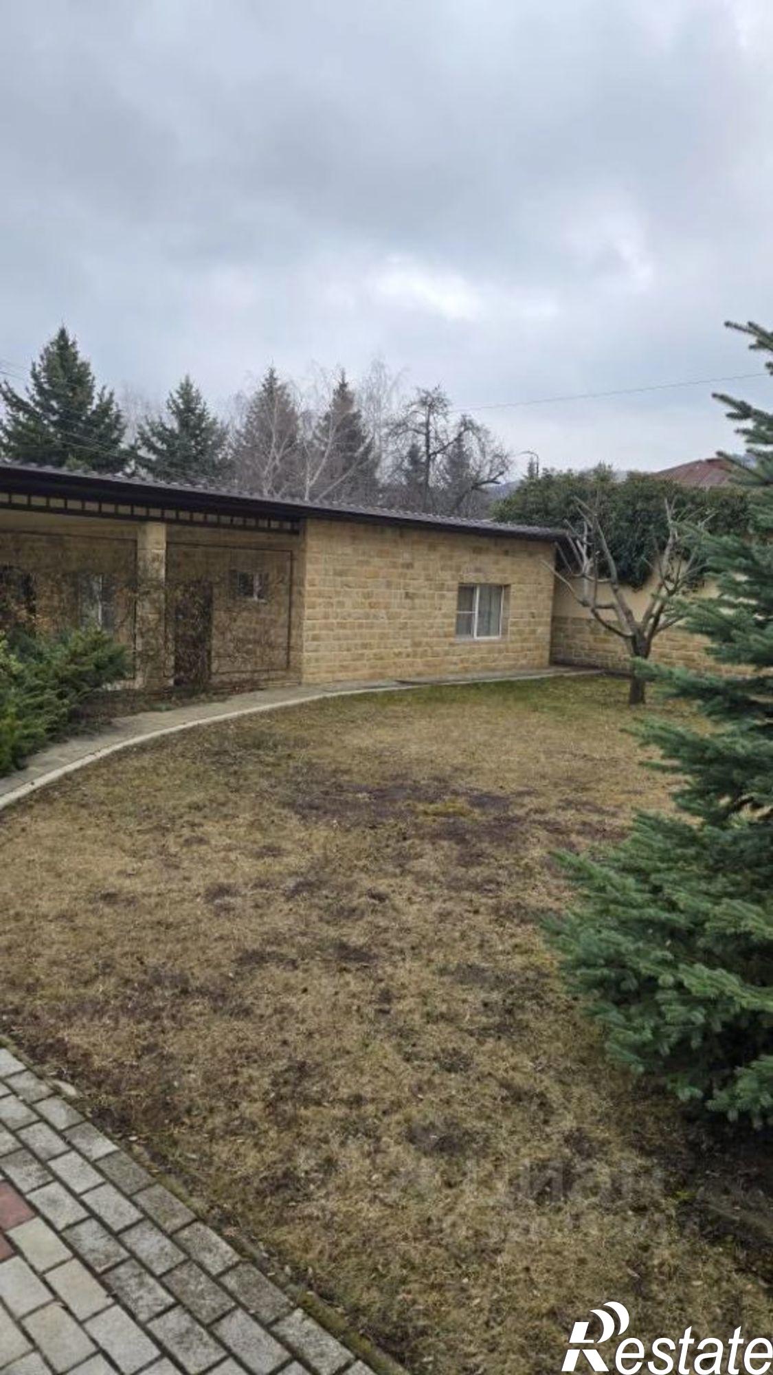 Купить дачу, дом, коттедж за 150 000 000 рублей на ул Войкова, 61