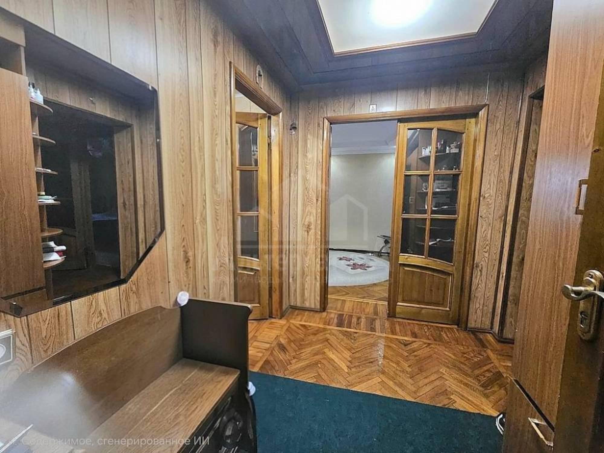 Купить квартиру за 13 000 000 рублей на Калинина ул.