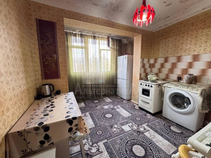 2-комн квартира Азербайджанская ул.